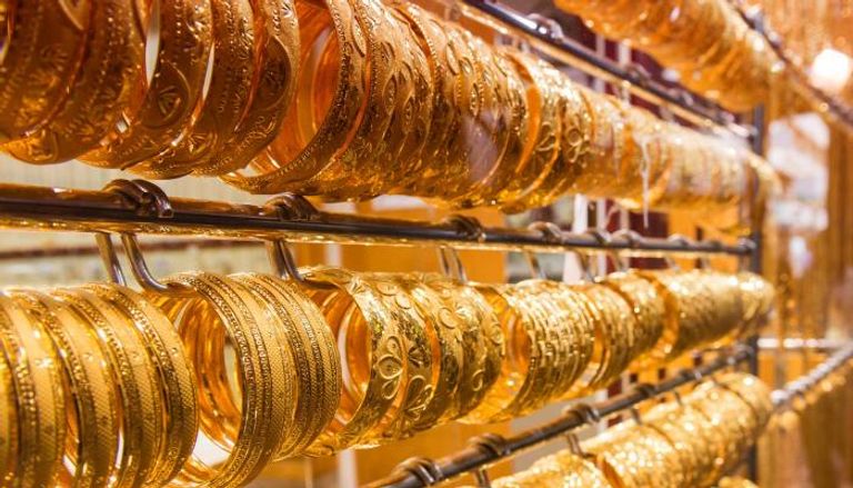 مشغولات ذهبية - أرشيفية