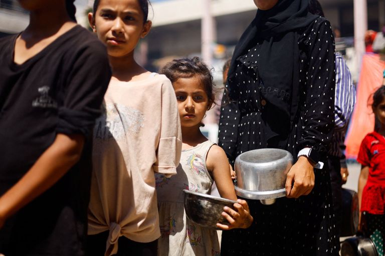 في غزة يقولون إن الواقع تخطى وشك المجاعة