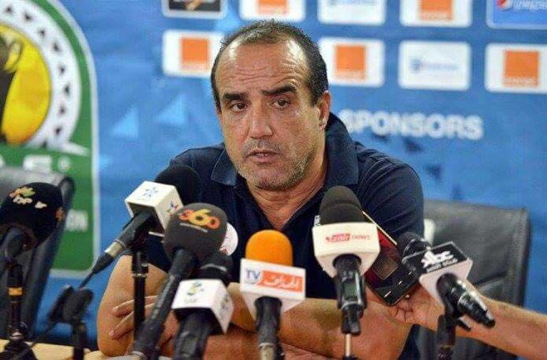 ناصر سنجاق جمال بلماضي المدرب السابق لمنتخب الجزائر