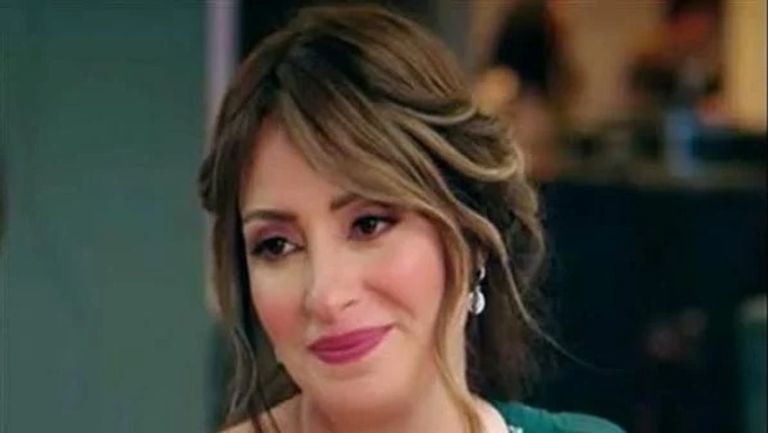 الفنانة نيرمين الفقي