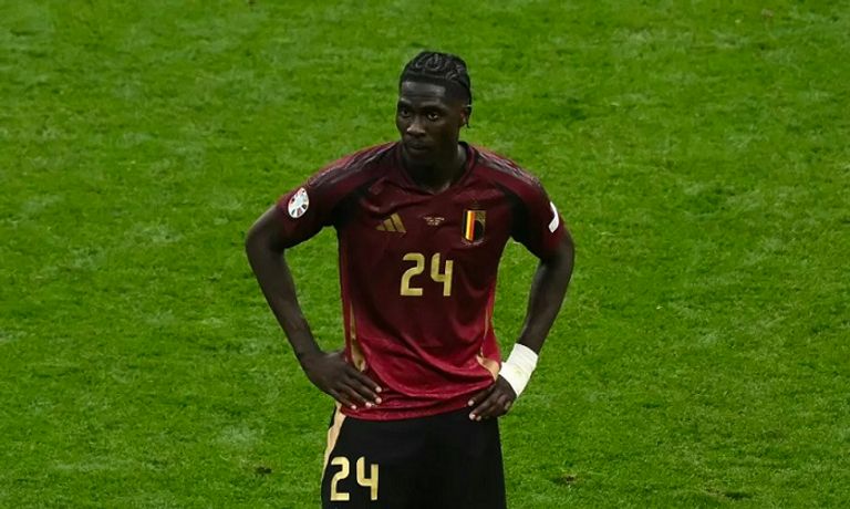 أمادو أونانا كيليان مبابي مهاجم منتخب فرنسا