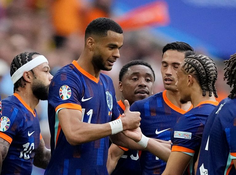 جاكبو تقدم لهولندا بهدف أمام رومانيا في ثمن نهائي يورو 2024 مباراة هولندا ورومانيا في يورو 2024