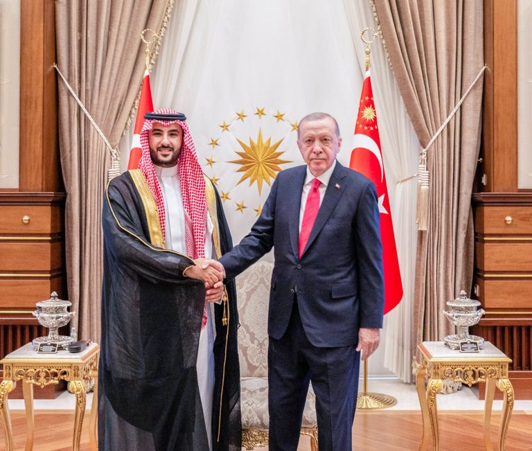 الرئيس التركي ووزير الدفاع السعودي