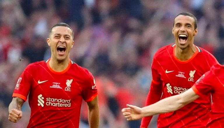 تياغو ألكانتارا وجويل ماتيب أنطوني مارسيال ورفائيل فاران