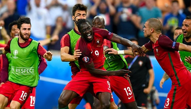 إيدير يحتفل بهدفه التاريخي في مرمى فرنسا