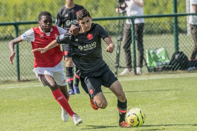 محمد بوسعدية اللاعب الجزائري محمد بوسعدية