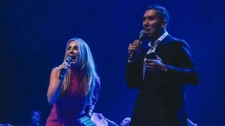 فيرمينو  روبرتو فيرمينو وزوجته