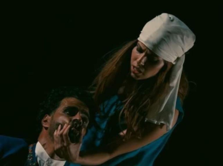 صورة من مسرحية