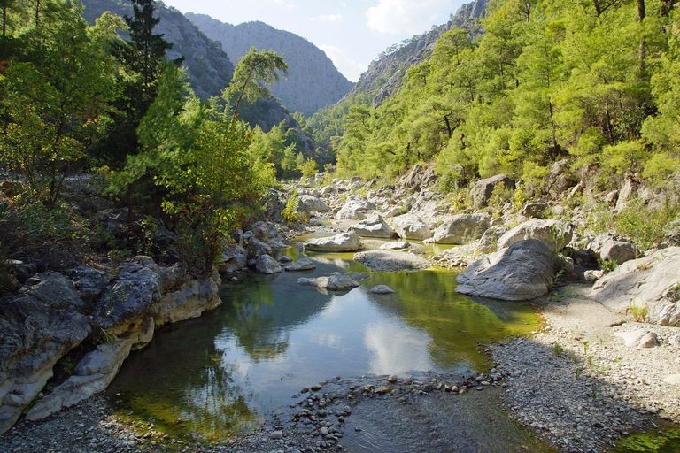 Goynuk Valley in Kemer أحد أفضل أماكن السياحة في كيمر تركيا السياحة في كيمر تركيا