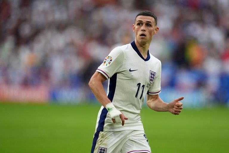 أردا غولر نجم منتخب تركيا وفريق ريال مدريد