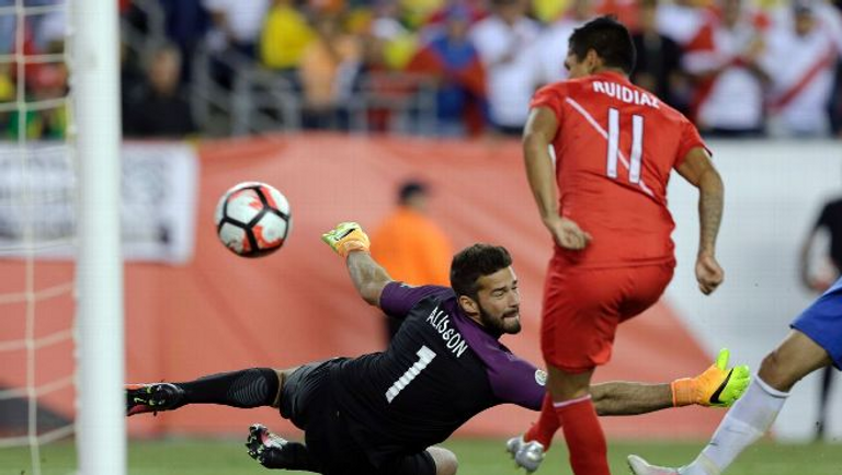 البرازيل وبيرو البرازيل وأوروغواي