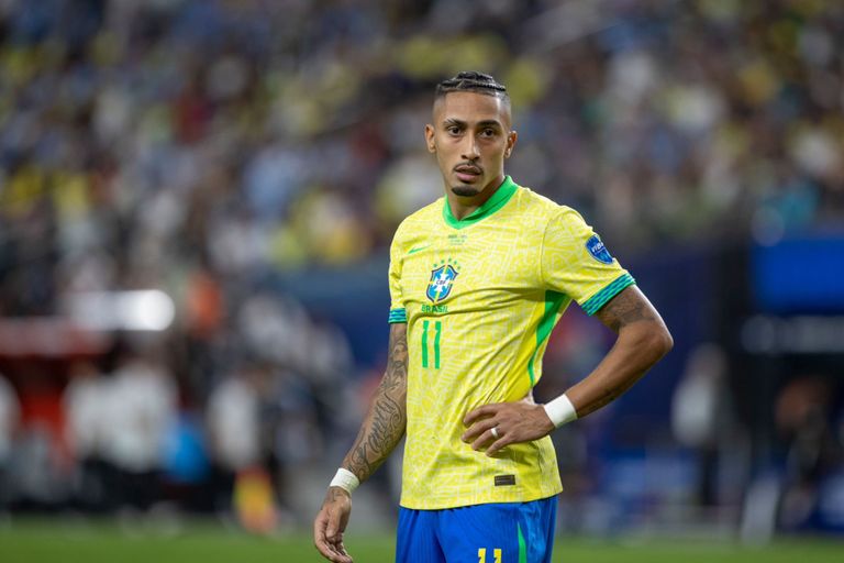 رافينيا نجم برشلونة