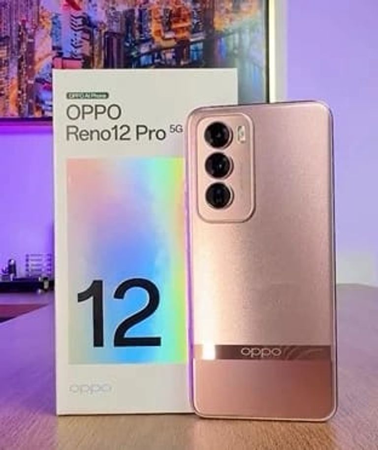 هاتف Oppo Reno 12