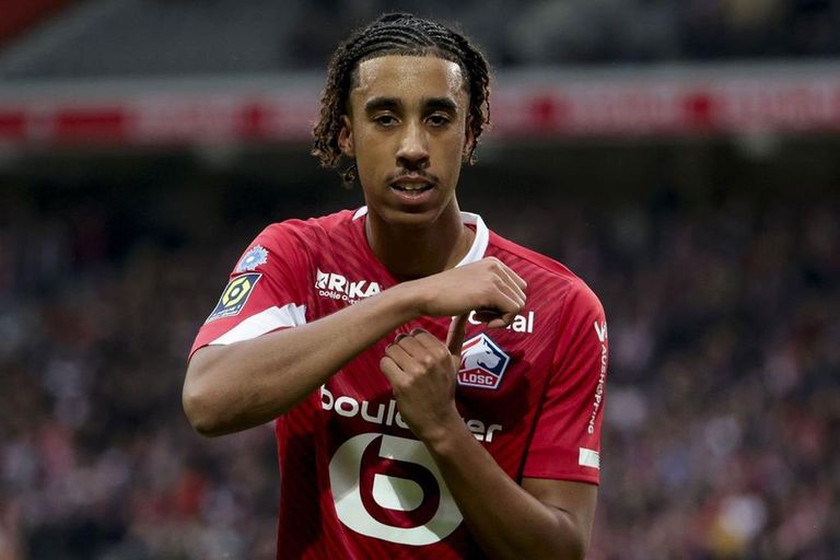 ليني يورو ليني يورو مدافع ليل الفرنسي