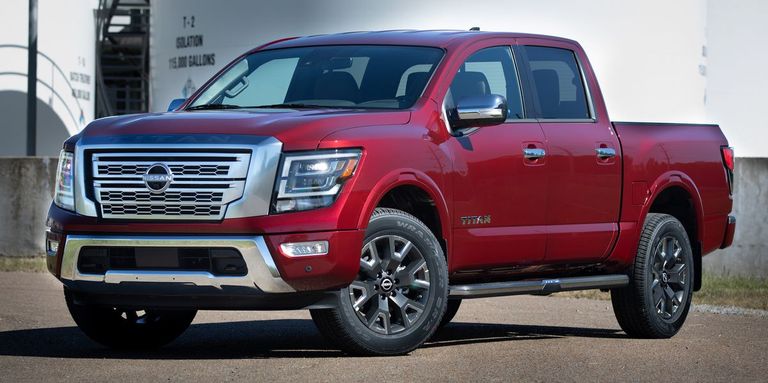 شاحنة Nissan Titan أرخص 10 شاحنات V8 في 2024.