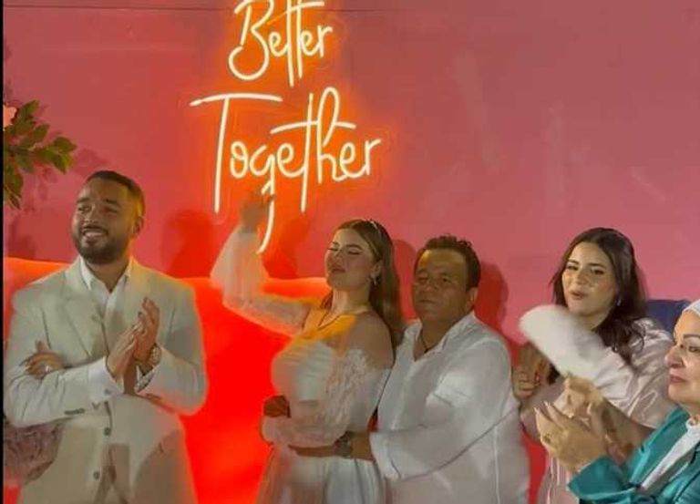 المغني المصري محمد فؤاد