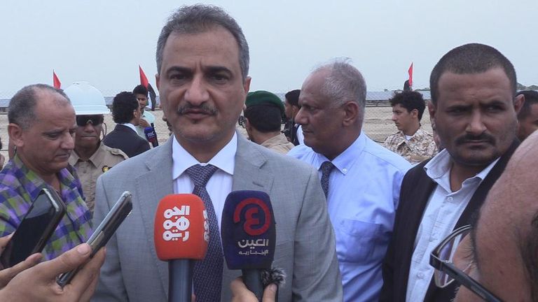 تدشين محطة الطاقة الشمسية في عدن