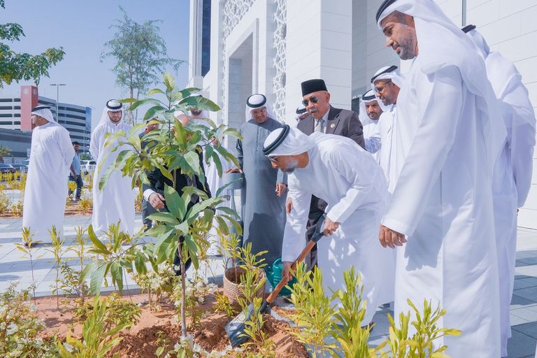 مسجد الرئيس جوكو ويدودو في أبوظبي