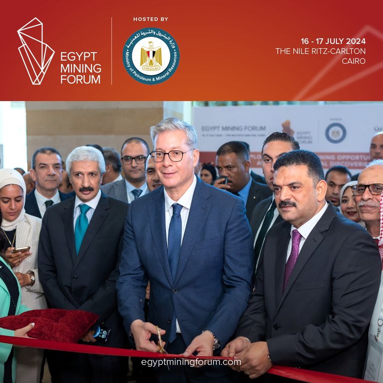 وزير البترول والثروة المعدنية المصري المهندس كريم بدوي