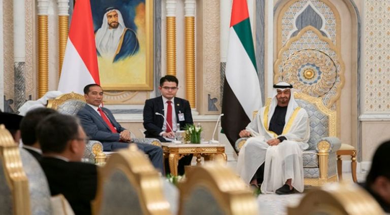 التعاون بين الإمارات وإندونيسيا في مجال التعليم