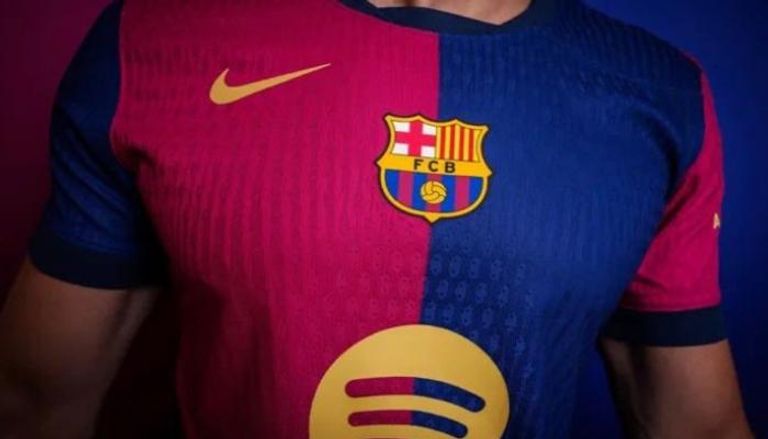 قميص برشلونة الجديد 2024-2025