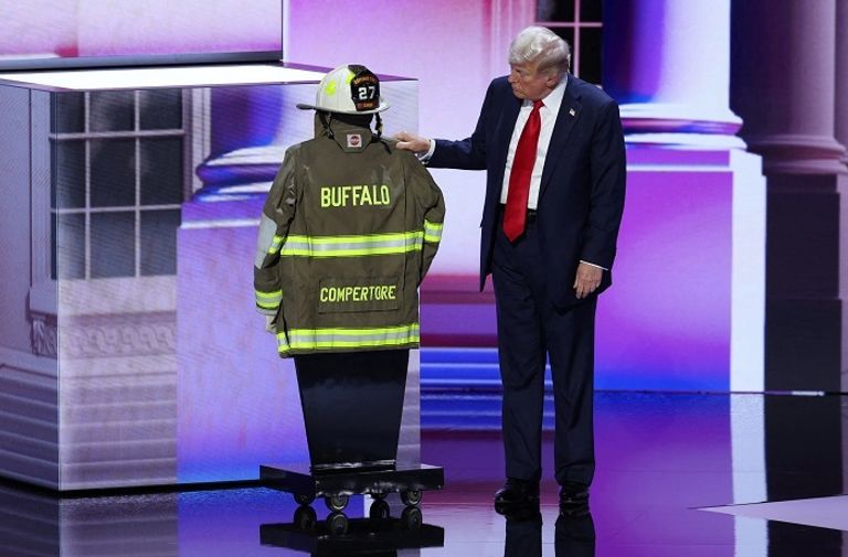 كوري كومبيراتوري