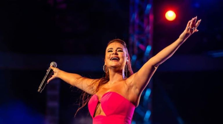 كارول سماحة من حفل الحمامات الدولي