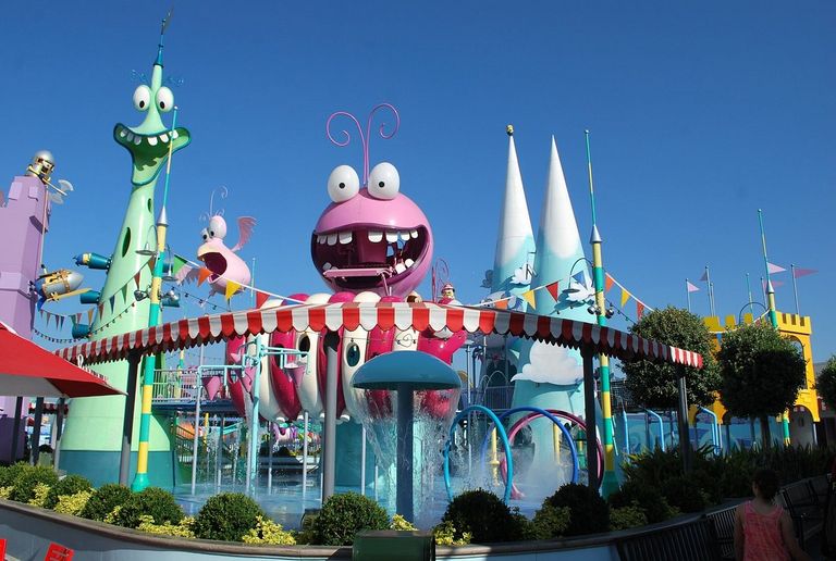 يونيفرسال ستوديوز هوليوود أحد أماكن السياحة في كاليفورنيا