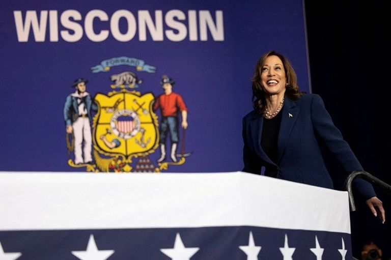 كامالا هاريس