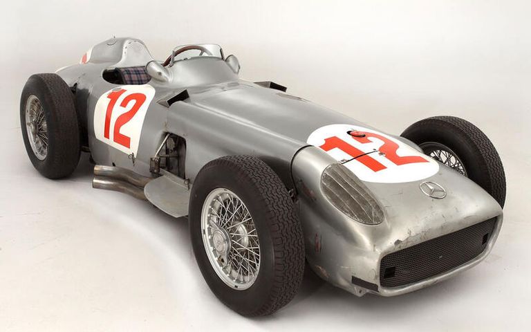 طراز Mercedes-Benz W196 طراز Mercedes-Benz 300 SLR Uhlenhaut Coupe