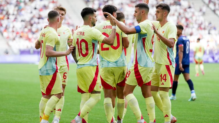 إسبانيا أوزبكستان ومصر