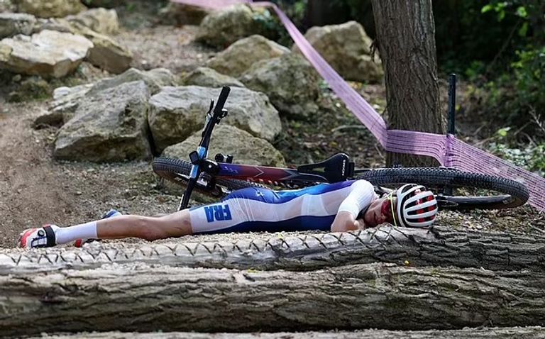 لوآنا ليكومت لوانا ليكومت