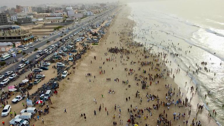 الهلال الأحمر الإماراتي في اليمن