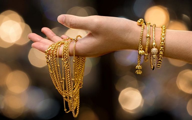 سبائك ذهبية 