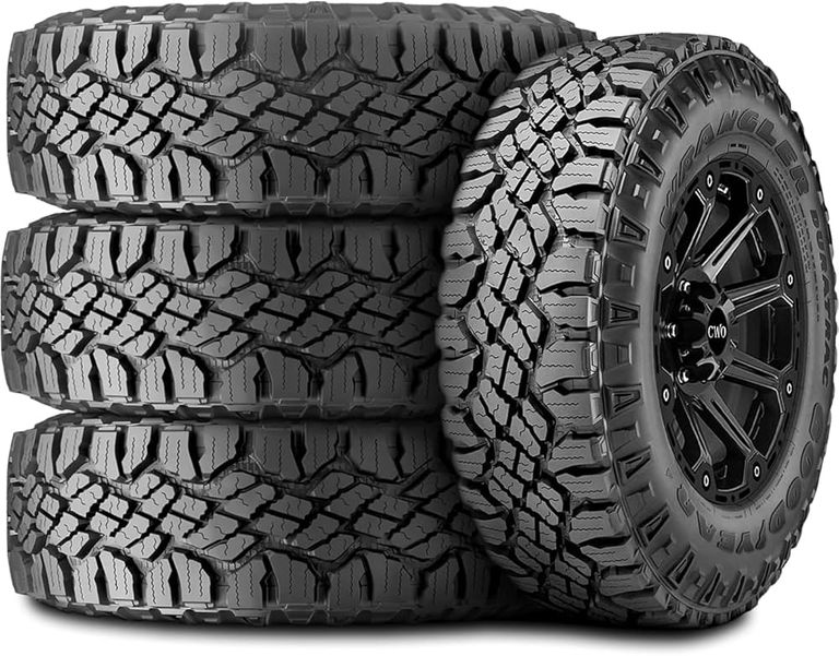 جوديير رانجلر دوراتراك أحد أفضل إطارات الدفع الرباعي لكل المواسم أفضل إطارات سيارات الدفع الرباعي لجميع المواسم