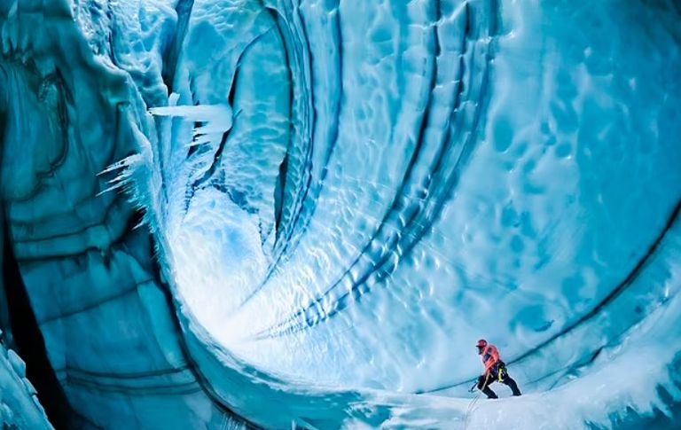 أيسلندا أيسلندا - أرشيفية