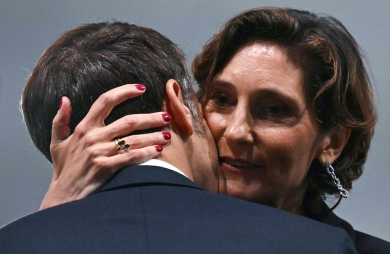 إيمانويل ماكرون وأميلي أوديا كاستيرا