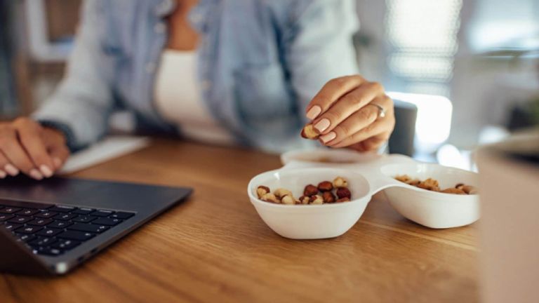 لماذا نشتهي طعام معين؟