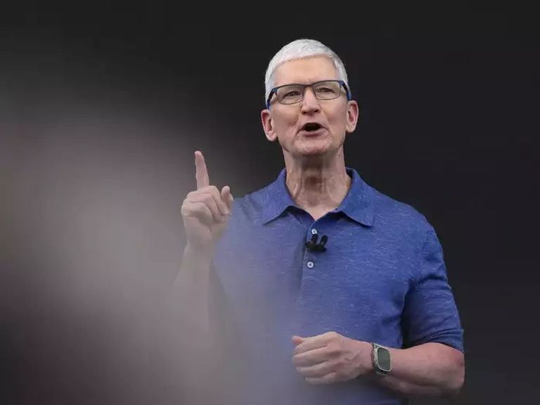 رئيس شركة أبل تيم كوك رئيس شركة Xai إيلون ماسك