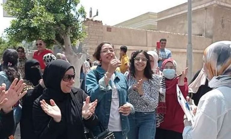 فرحة طلاب الثانوية العامة- أرشيفية