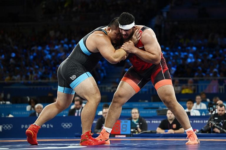 إصابة عبداللطيف منيع إصابة عبداللطيف منيع