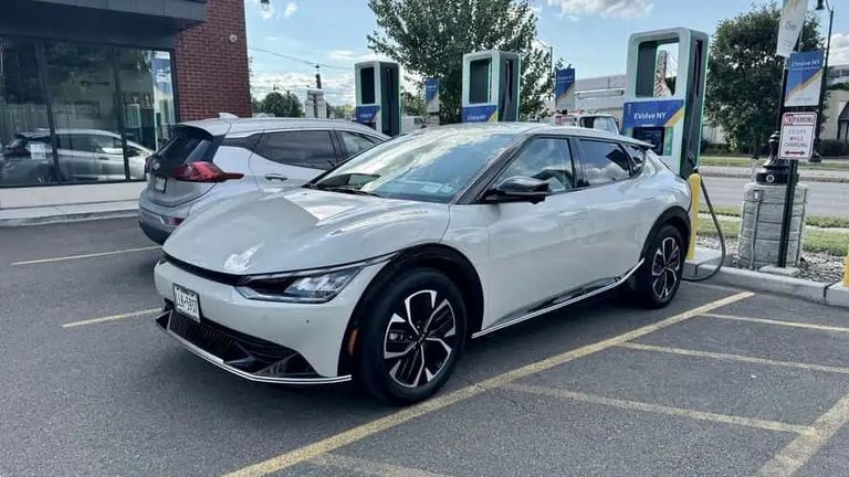 طراز Kia EV6 طراز Chevy Blazer