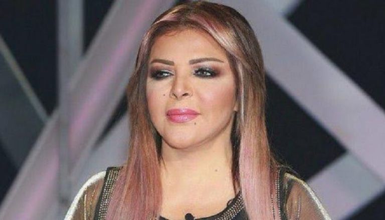 الفنانة الجزائرية فلة