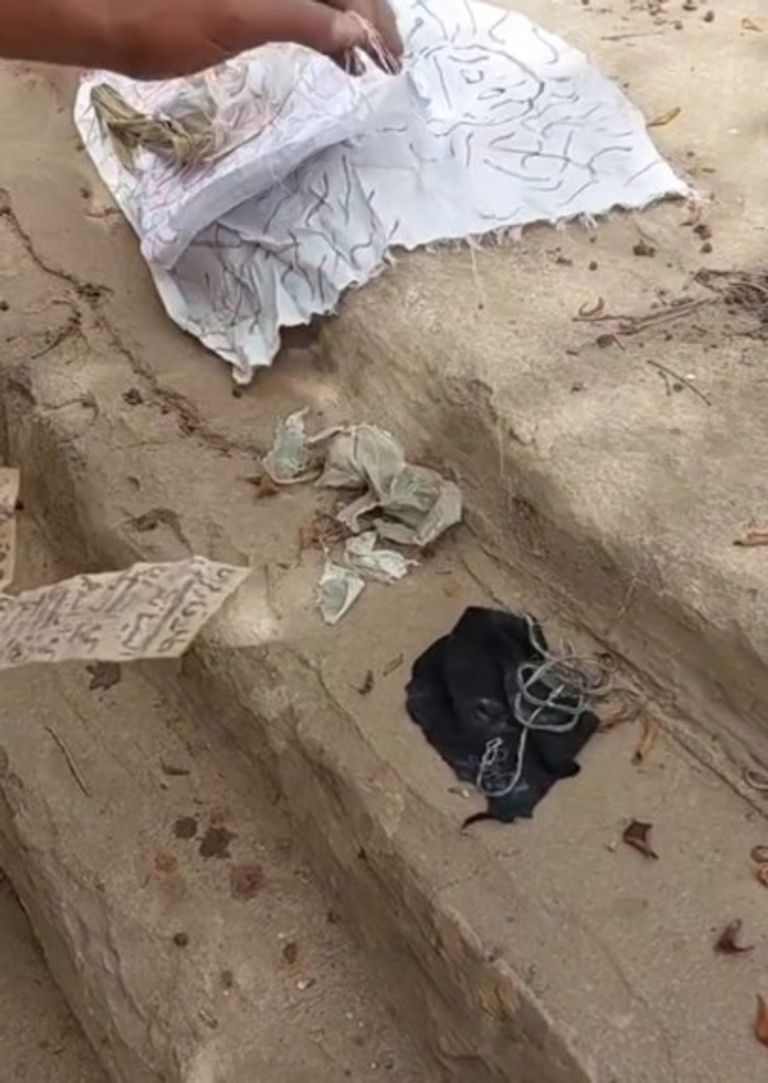 طلاسم سحرية في مقابر مصر