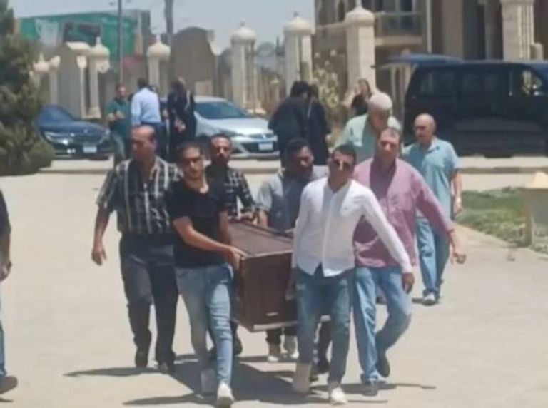 الكاتبة سكينة السادات