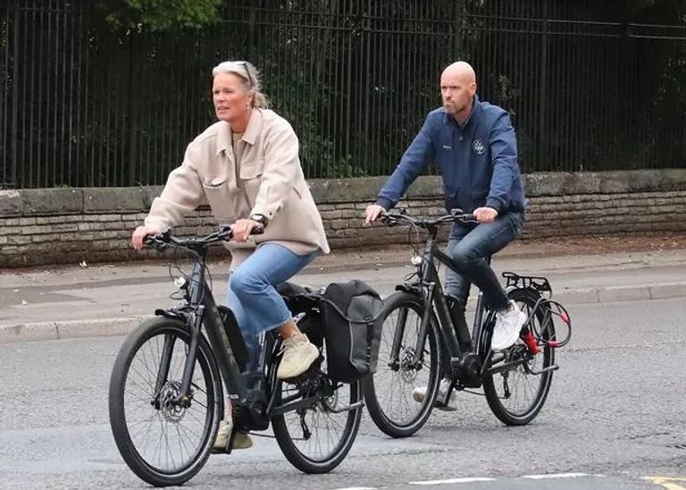 إريك تين هاغ وزوجته