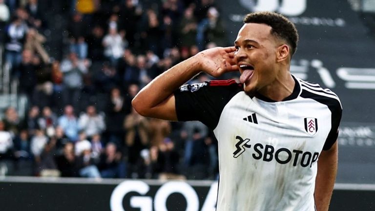 رودريغو مونيز النرويجي إيرلينغ هالاند مهاجم مانشستر سيتي