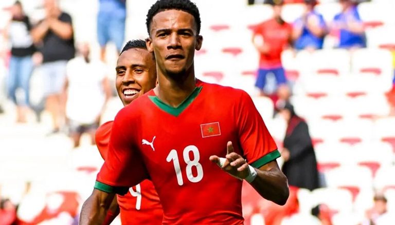 أمير ريتشاردسون سفيان أمرابط، نجم فيورنتينا