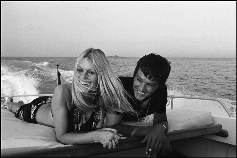 النجم الان ديون