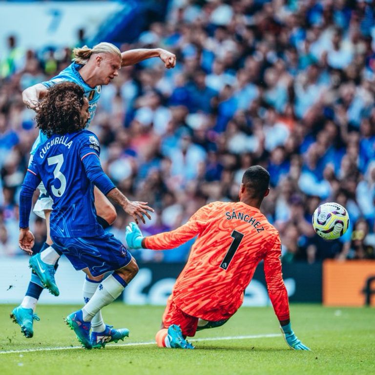 هالاند إيرلينغ هالاند نجم مانشستر سيتي